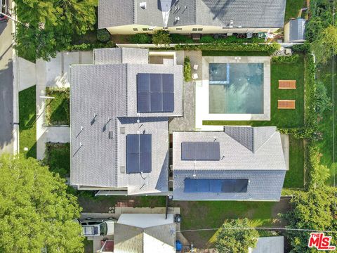 Tiny photo for 5935 Yarmouth Avenue, Encino, CA 91316 (MLS # 26636297)