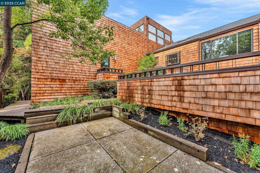 TICE VALLEY OAKS - Residential