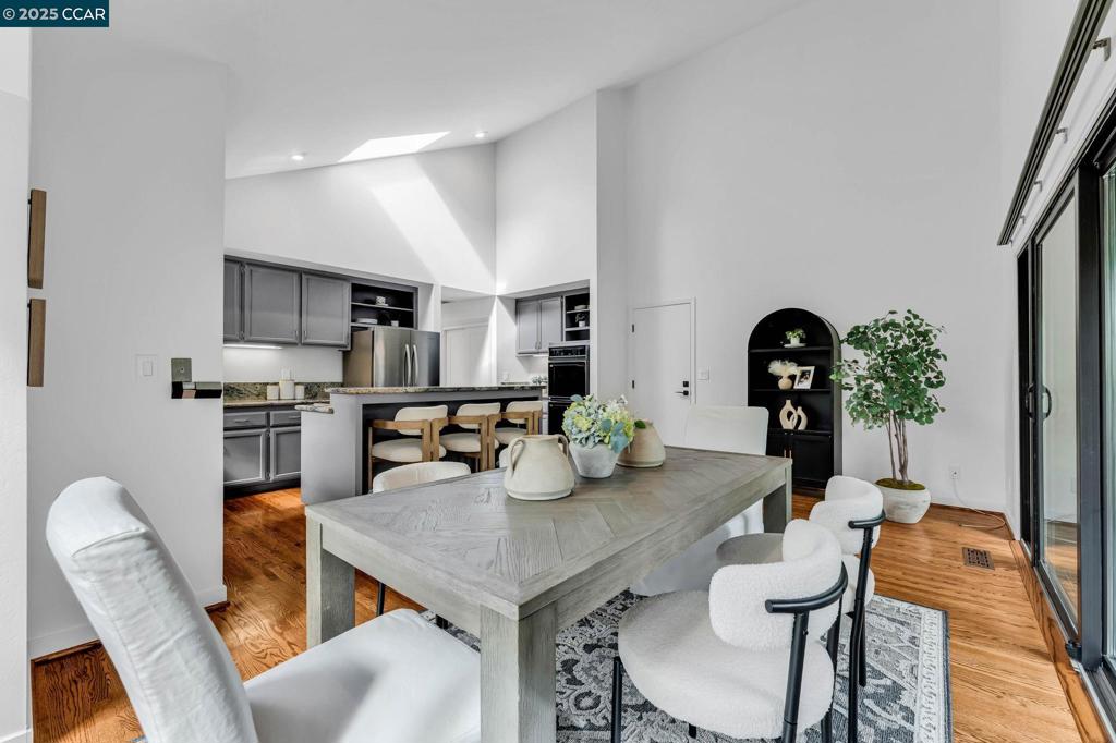 TICE VALLEY OAKS - Residential