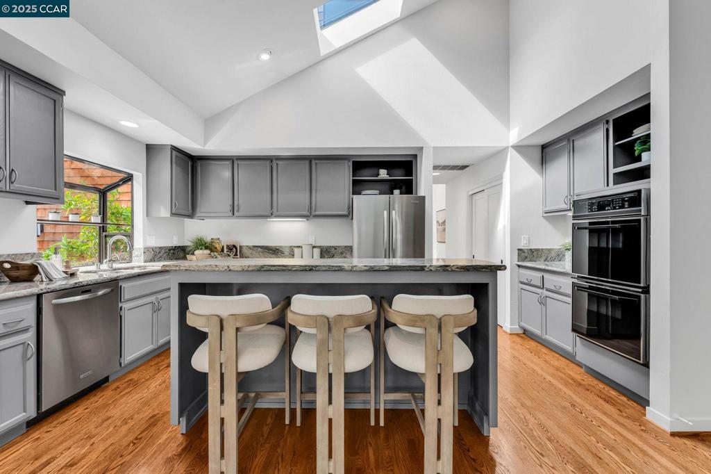 TICE VALLEY OAKS - Residential
