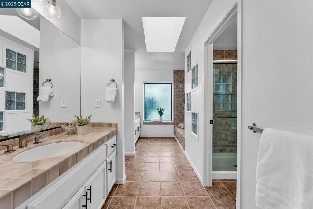 TICE VALLEY OAKS - Residential