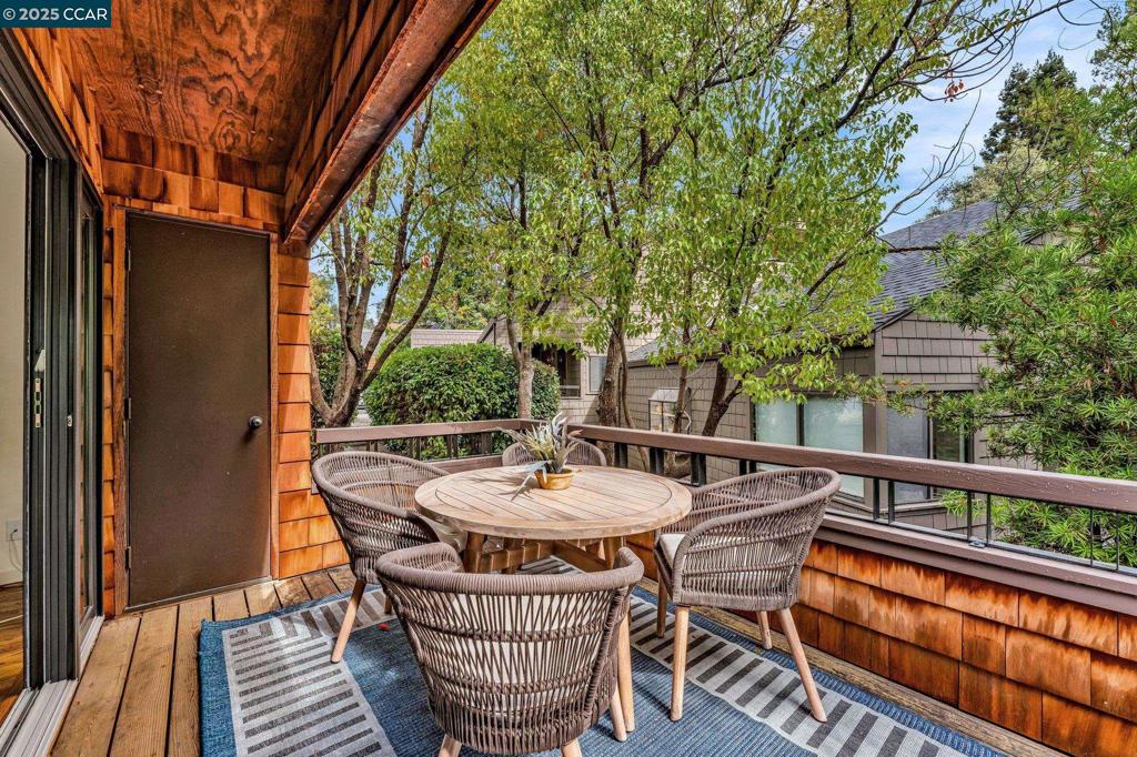 TICE VALLEY OAKS - Residential