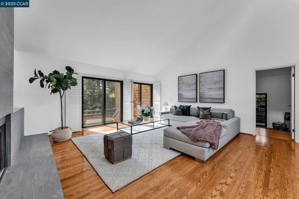 TICE VALLEY OAKS - Residential
