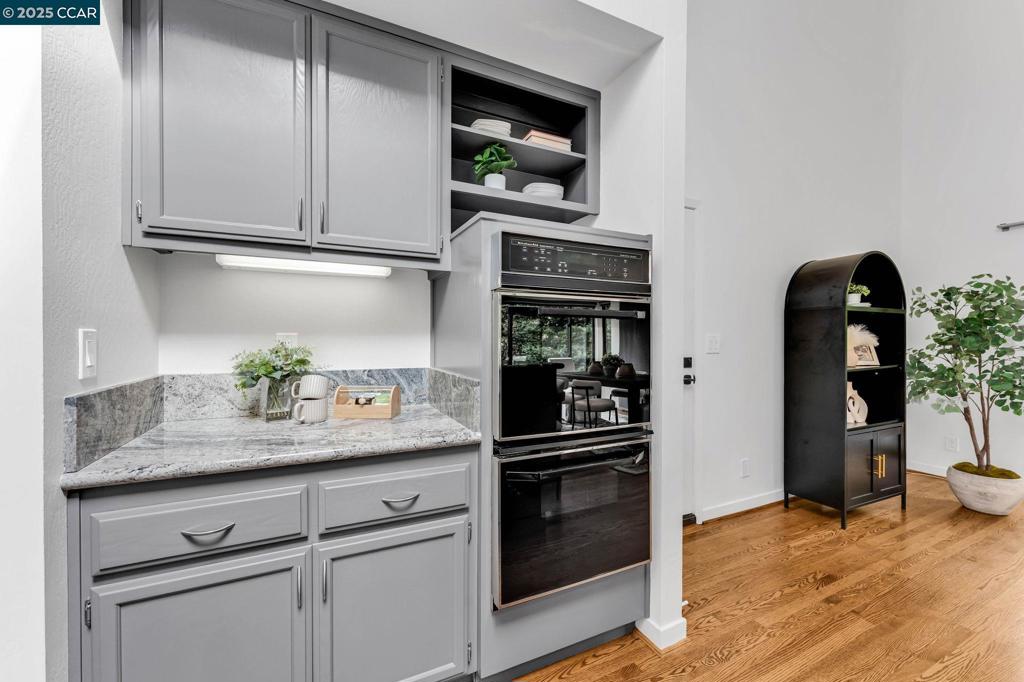 TICE VALLEY OAKS - Residential