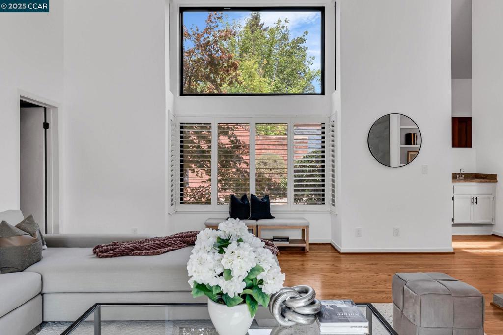TICE VALLEY OAKS - Residential