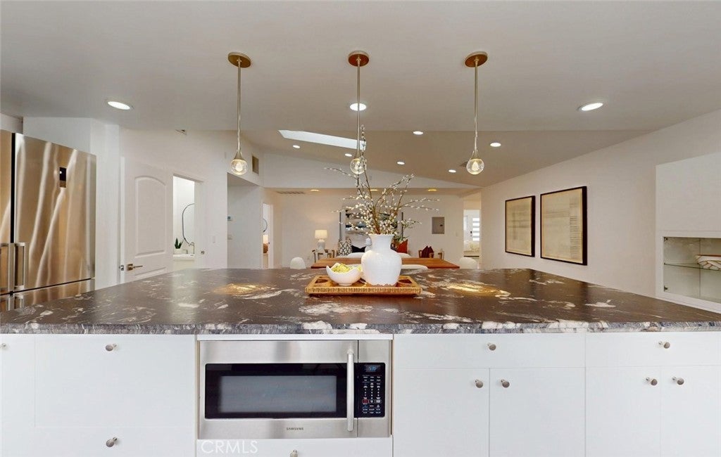5781 Rogers, Huntington Beach CA 92649 - Photo 15
