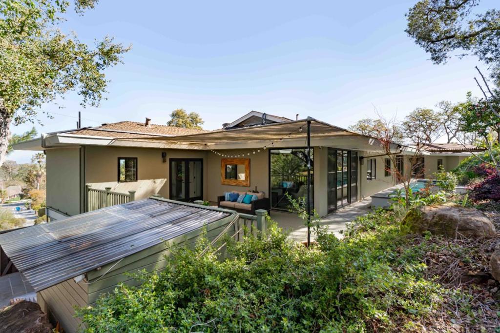 787 Sharon Park Drive