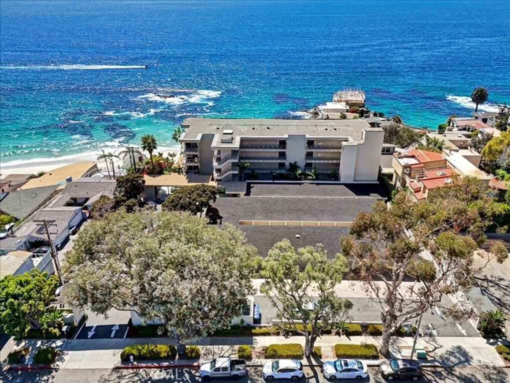 Photo of 31755 Coast Hwy Hwy #312, Laguna Beach, CA 92651 (MLS # PW25235361)