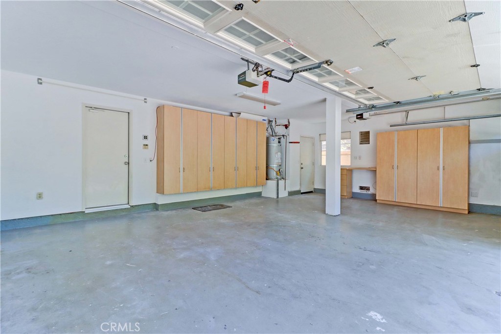 Hillcrest Estates (HILE) - Residential Lease