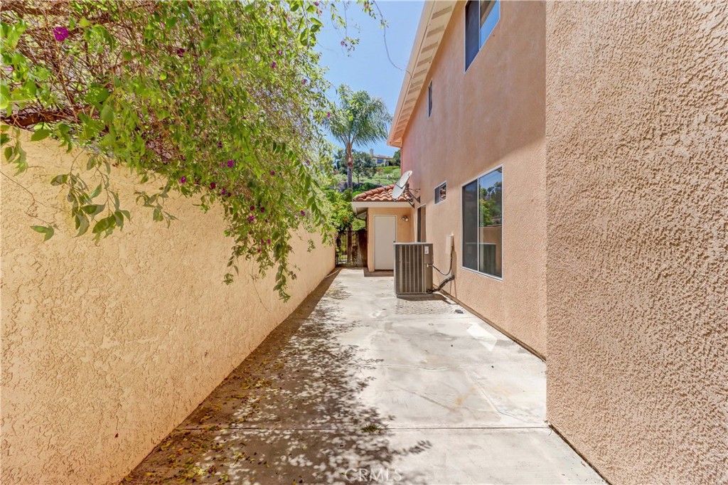 Hillcrest Estates (HILE) - Residential Lease