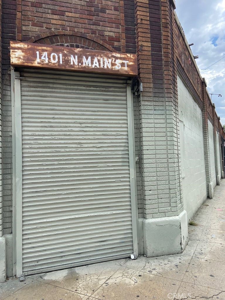 1401 N Main Street