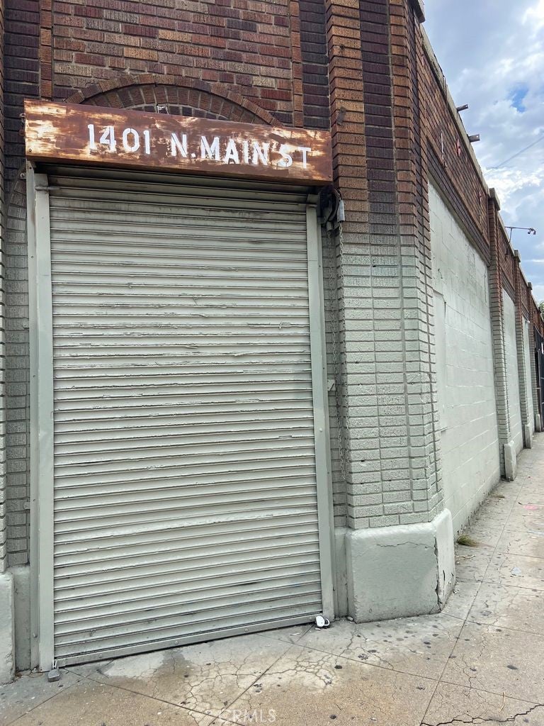 1401 N Main Street