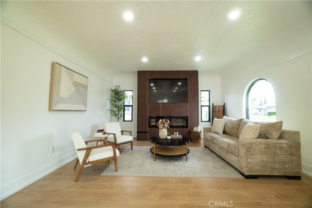 16919 Ardmore Avenue