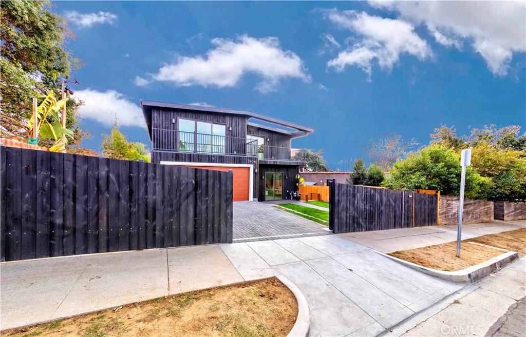 Properties 1 2926 Future Street