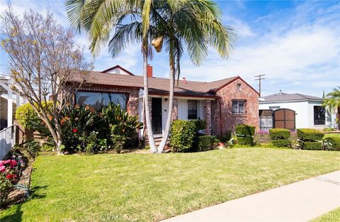 Photo of 1805 N Central, Los Angeles, CA 90059 (MLS # DW26017007)