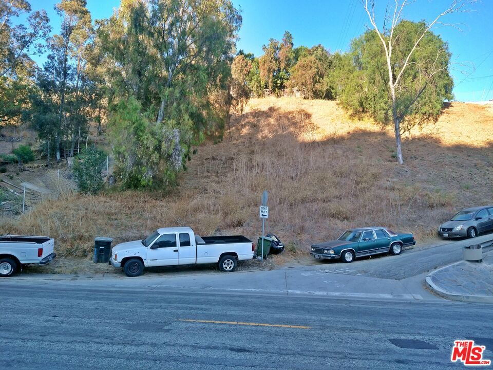 1000 N GAGE Avenue