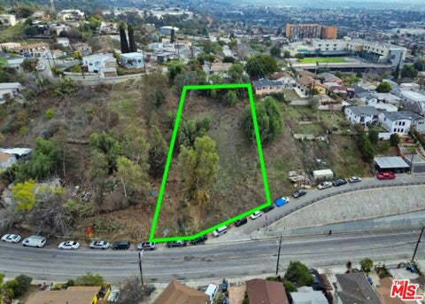 Photo of 1000 N Gage Avenue, Los Angeles, CA 90063 (MLS # 26864319)