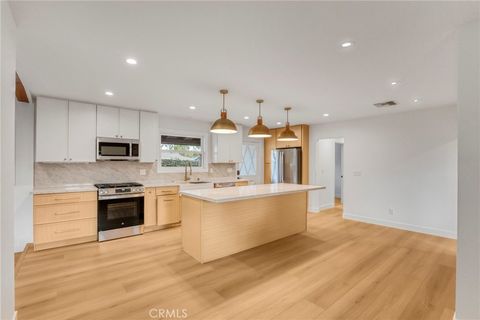 Photo of 8666 Keokuk, Winnetka, CA 91306 (MLS # SR26004620)