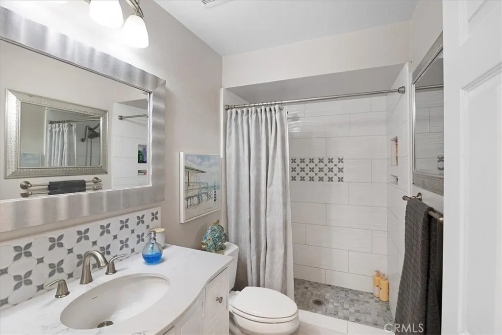 Laguna Niguel, California 92677, United States, 2 Bedrooms Bedrooms, ,2 BathroomsBathrooms,Residential,Active,229716