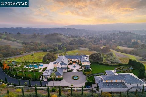 Photo of 10 10 Serenity Ln Ln, Alamo, CA 94507 (MLS # 41125528)