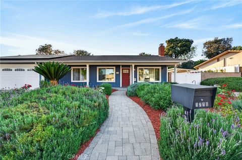 Photo of 1710 Donalor Drive, Escondido, CA 92027 (MLS # SW26110978)