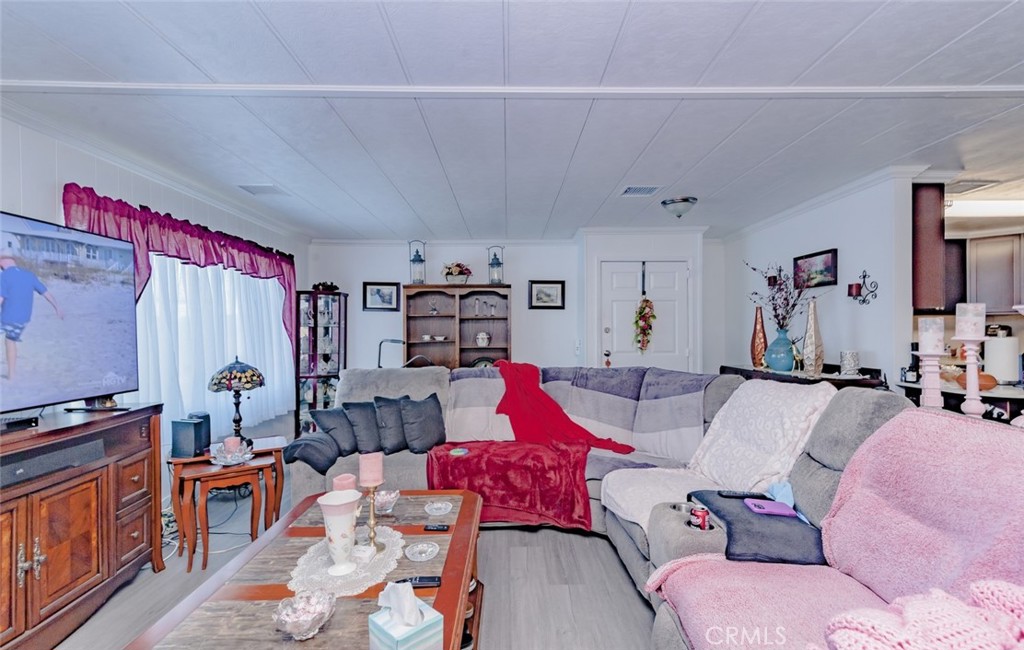 15300 MAGNOLIA 71