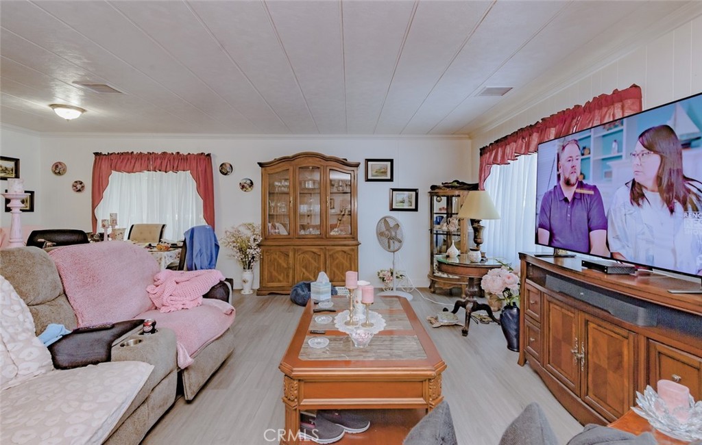15300 MAGNOLIA 71