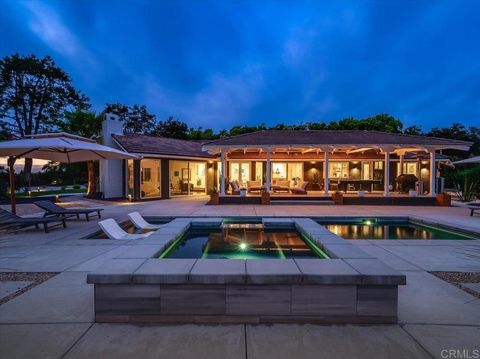 1901 Avowood Court Fallbrook CA 92028