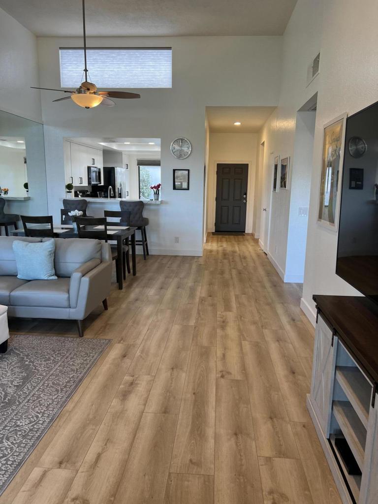 54326 Oak Tree A122