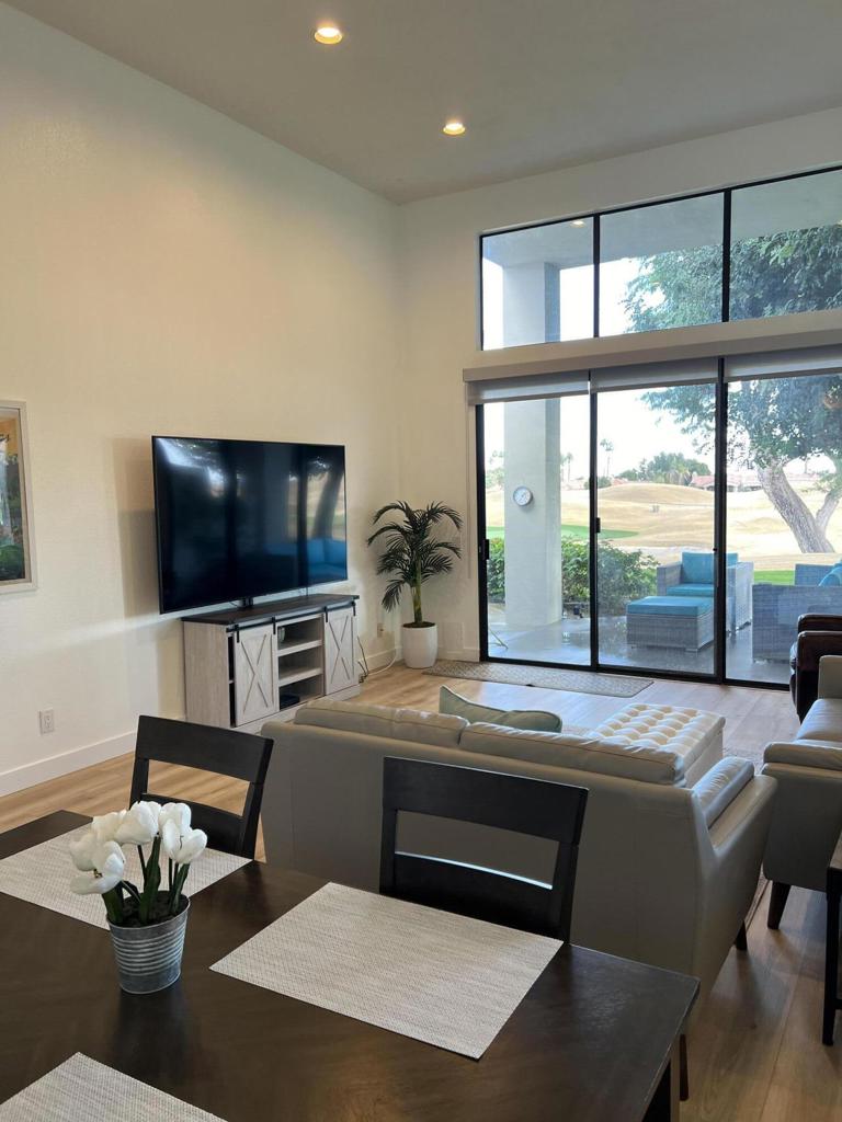 54326 Oak Tree A122