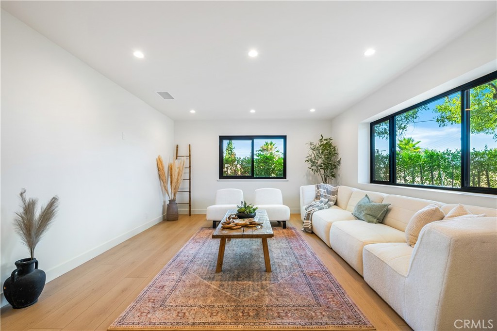 7024 Middlesbury Ridge Circle