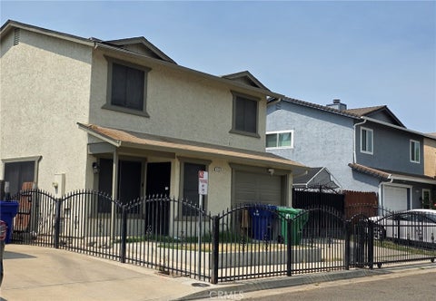 Photo of 1428 Vine Circle, Atwater, CA 95301 (MLS # MC26183256)