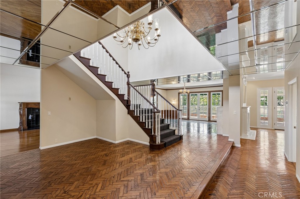 10190 Baywood Court
