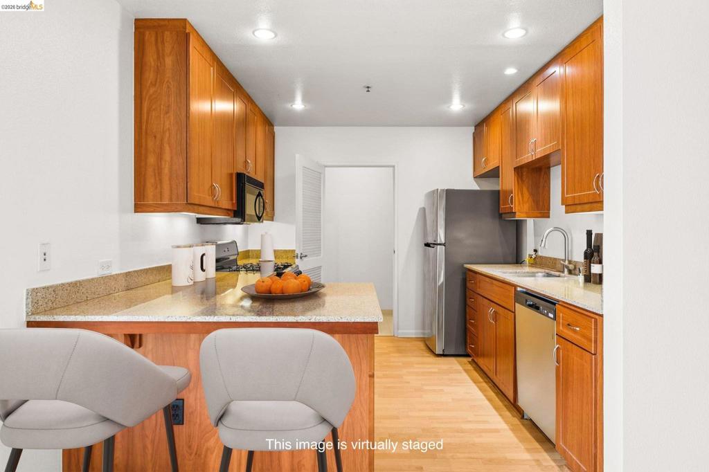 5855 Horton Street 613