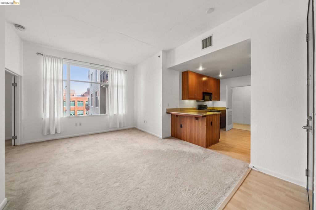 5855 Horton Street 613