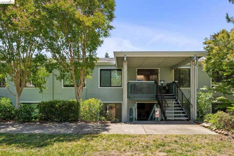 Photo of 2925 Golden Rain Rd RD #14, Walnut Creek, CA 94595 (MLS # 41141462)