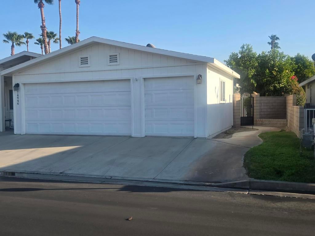 74946 Reins Road