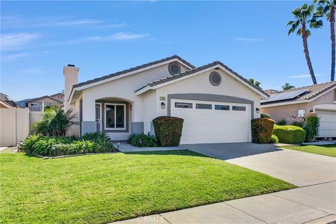 Photo of 976 Miraflores Drive, Corona, CA 92882 (MLS # OC26017121)