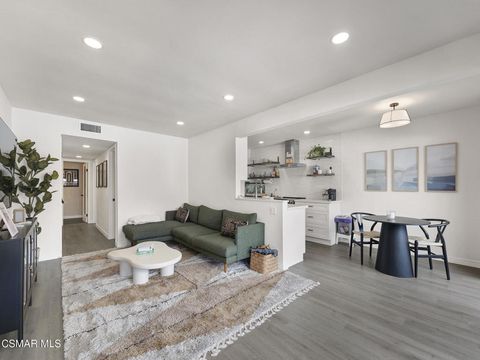 Photo of 1218 Kirkford Way, Westlake Village, CA 91361 (MLS # 225005569)