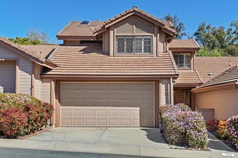 312 Mahogany Gln Escondido CA 92026