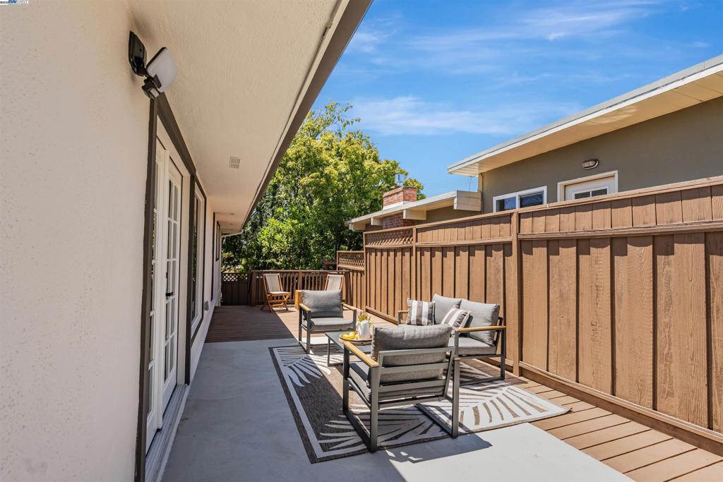 CASTRO VALLEY - Residential