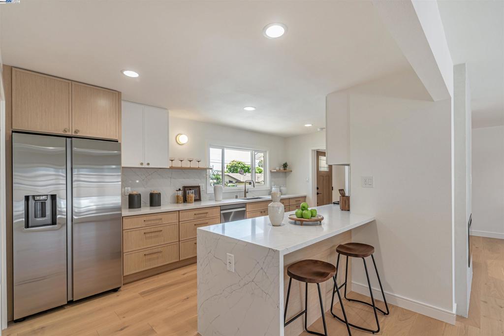 CASTRO VALLEY - Residential