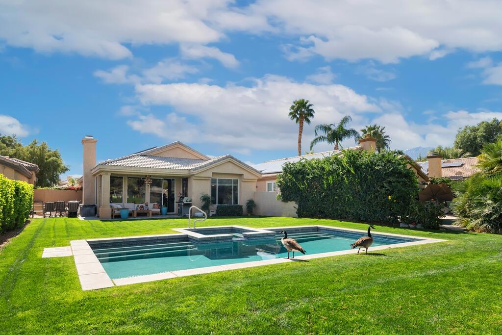 29438 W Laguna Drive