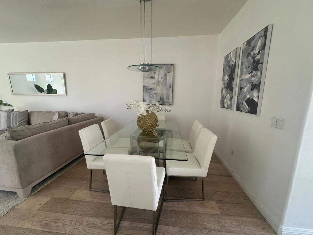 2573 Park Boulevard U204