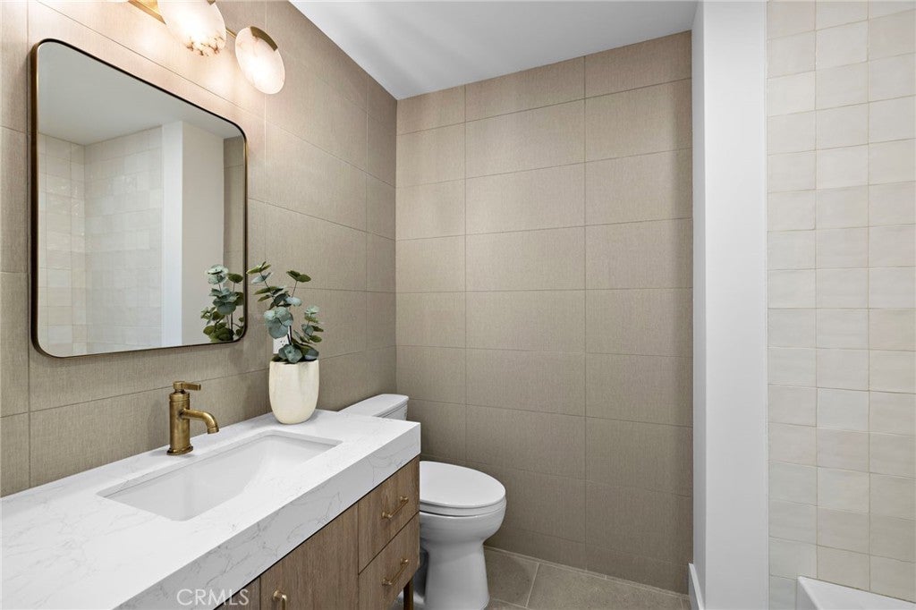 1700 Port Ashley, Newport Beach CA 92660 - Photo 30