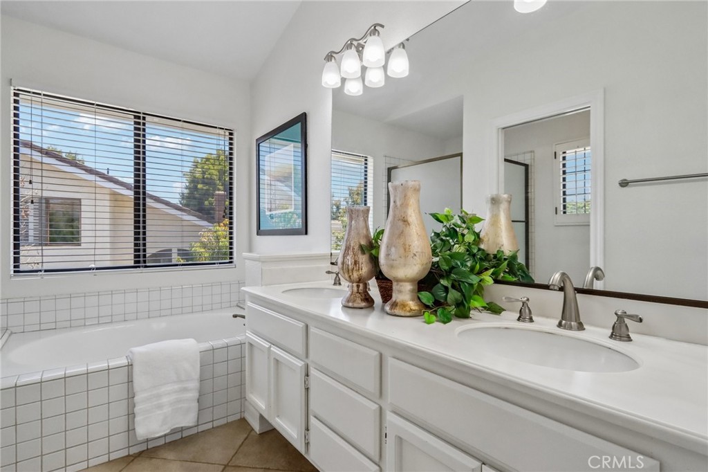43 Cedarlake 88, Irvine CA 92614 - Photo 16