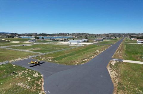 Photo of 330 Sky Harbor Way, Aguanga, CA 92536 (MLS # SW26046903)