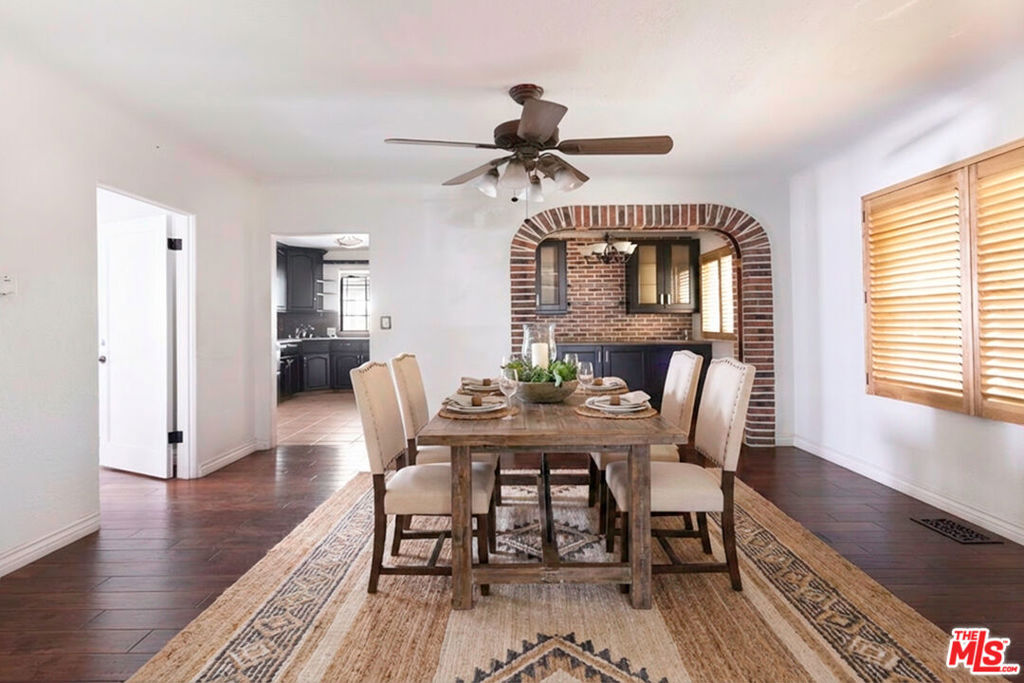 2008 S Bedford Street