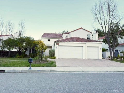 Photo of 3702 Avenida Callada, Calabasas, CA 91302 (MLS # SR26097539)