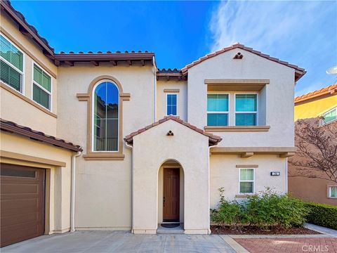 36 Torosa Lake Forest CA 92630